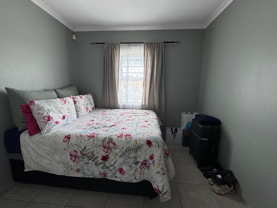 2 Bedroom Property for Sale in Gaylee Western Cape